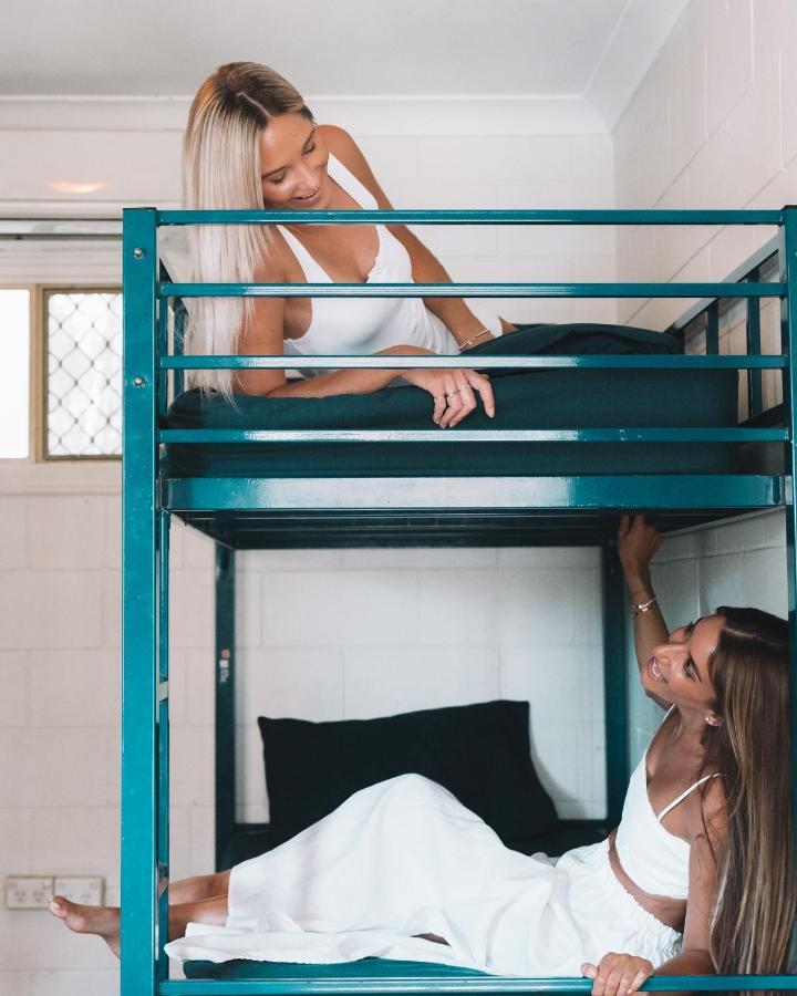 Budds In Surfers Backpackers Χρυσή Ακτή Εξωτερικό φωτογραφία
